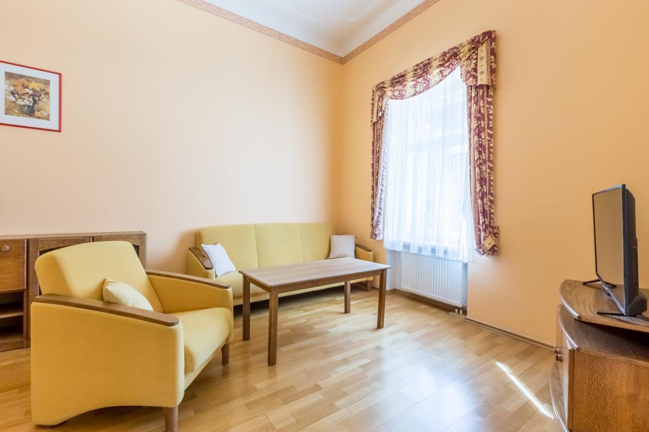 Hotel U Rytire Mělník Exteriör bild