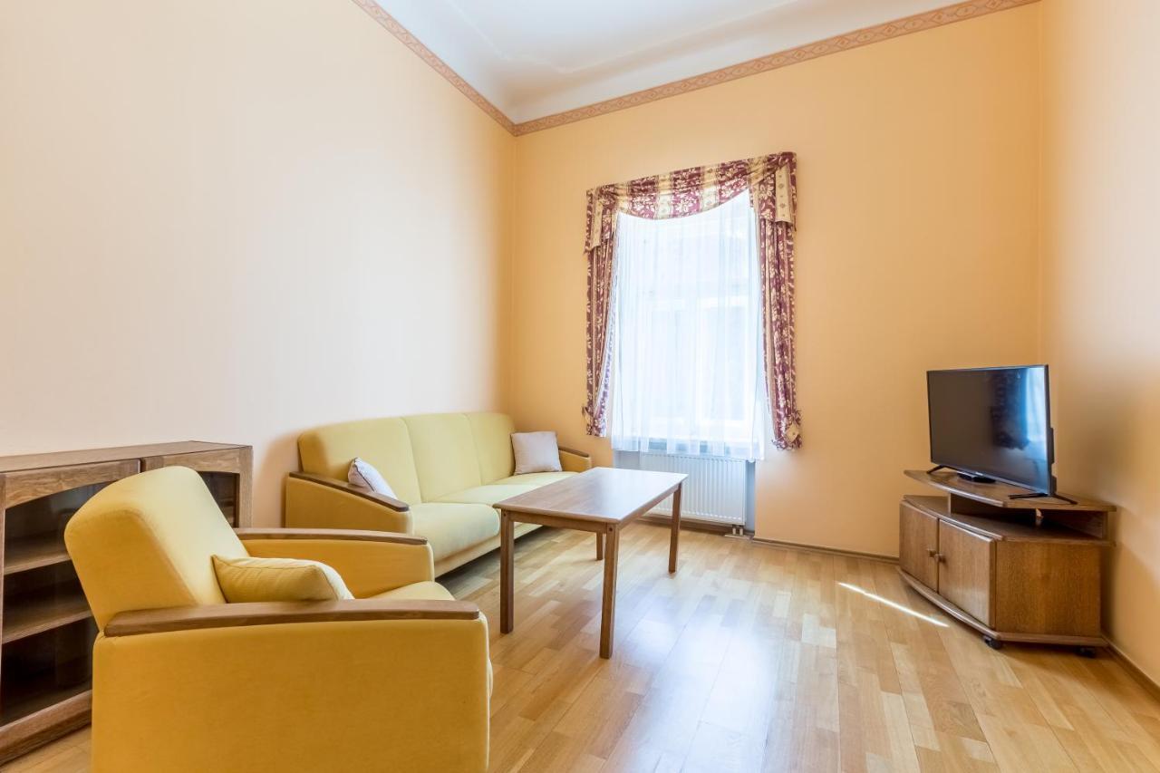 Hotel U Rytire Mělník Exteriör bild