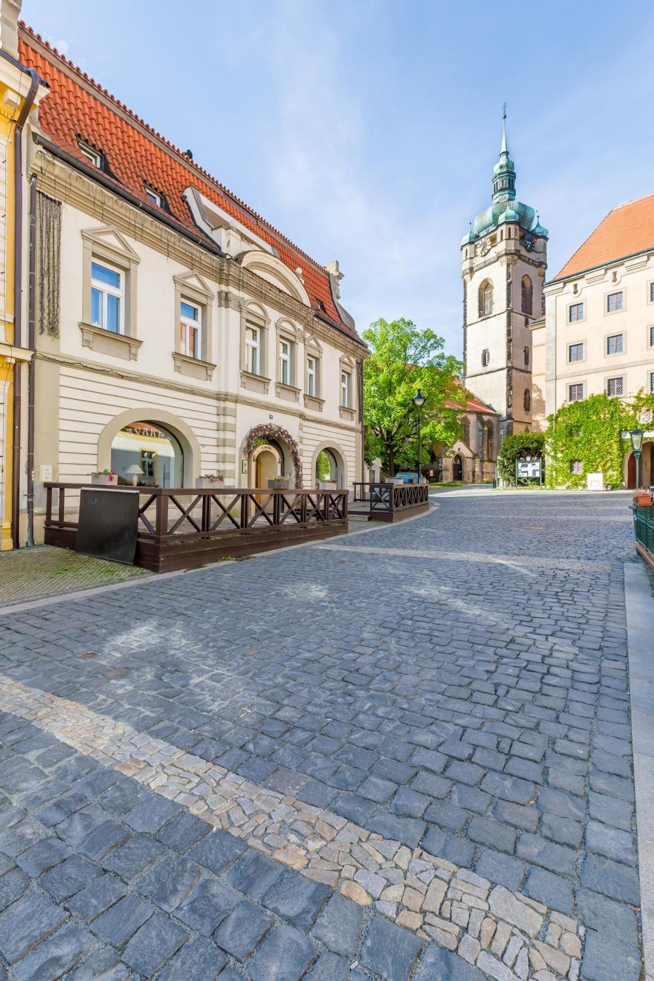 Hotel U Rytire Mělník Exteriör bild