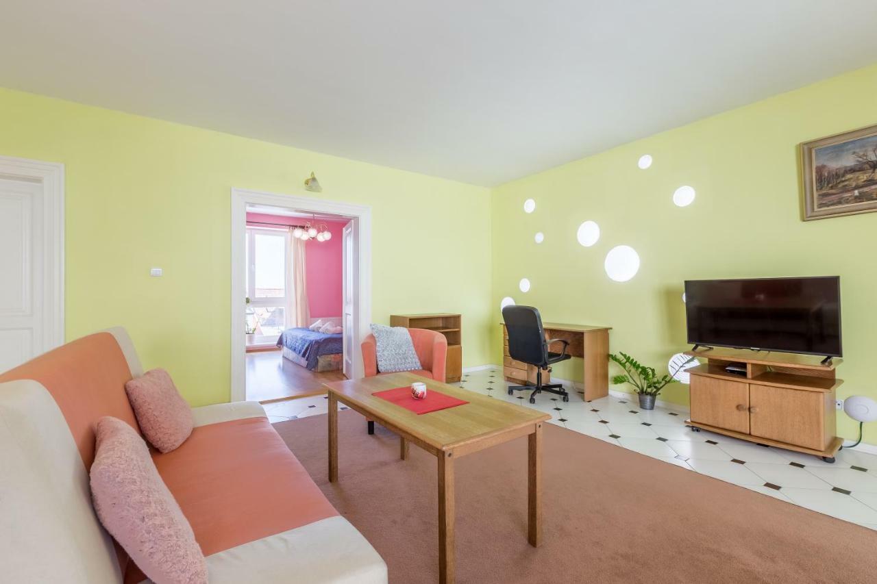 Hotel U Rytire Mělník Exteriör bild