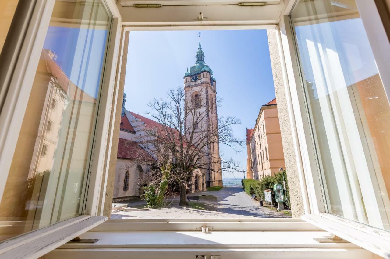 Hotel U Rytire Mělník Exteriör bild